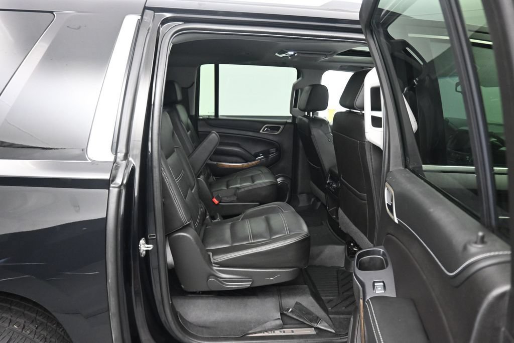 Used 2019 GMC Yukon XL Denali w/ Denali Ultimate Package AWD/4WD image 46
