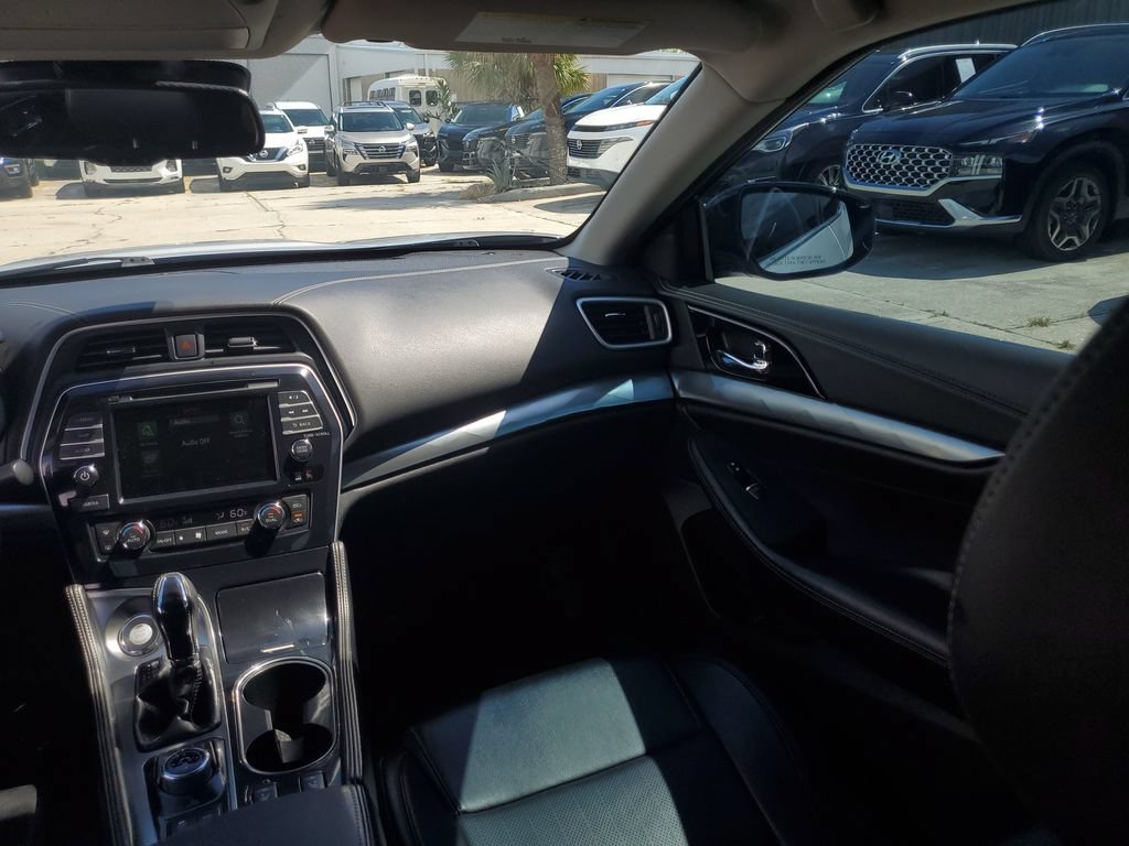 Used 2020 Nissan Maxima 3.5 SV w/ Floor Mat Group FWD image 21