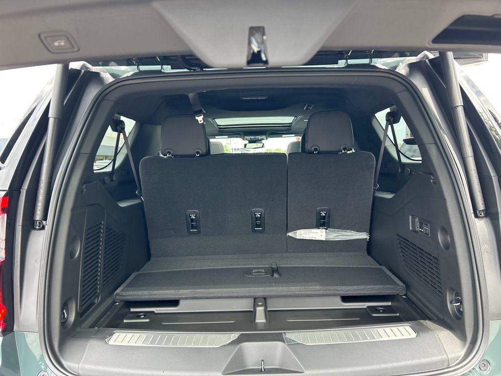 New 2026 GMC Yukon XL AT4 AWD/4WD image 36