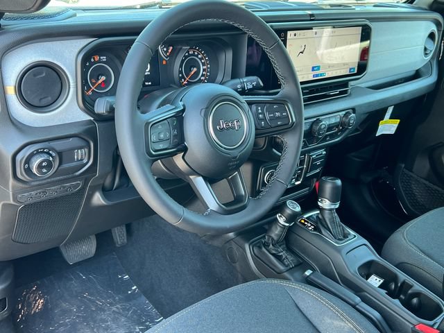 New 2026 Jeep Gladiator Sport AWD/4WD image 16