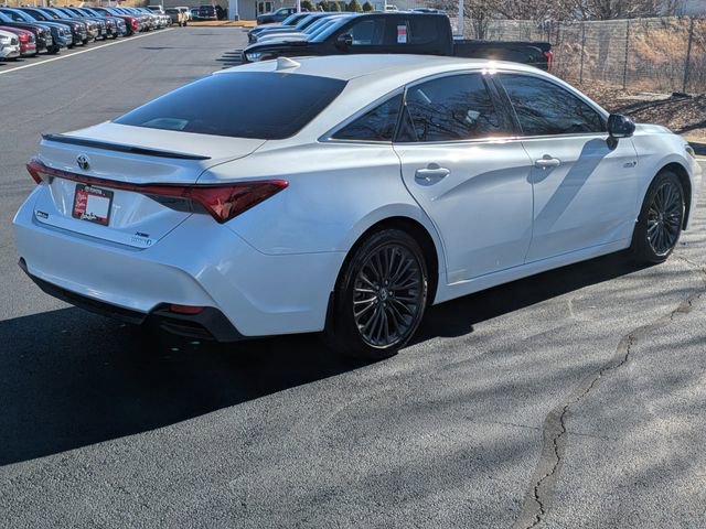 Used 2019 Toyota Avalon XSE w/ Carpet Mat Package image 4