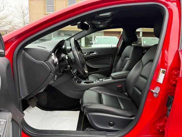 Used 2019 Mercedes-Benz GLA 250 4MATIC image 25