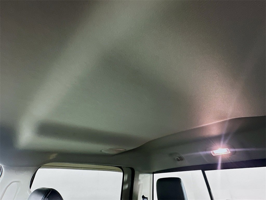 Used 2015 RAM 1500 Laramie image 21