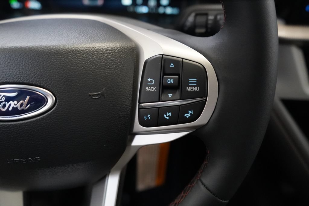 New 2026 Ford Explorer Active RWD image 34