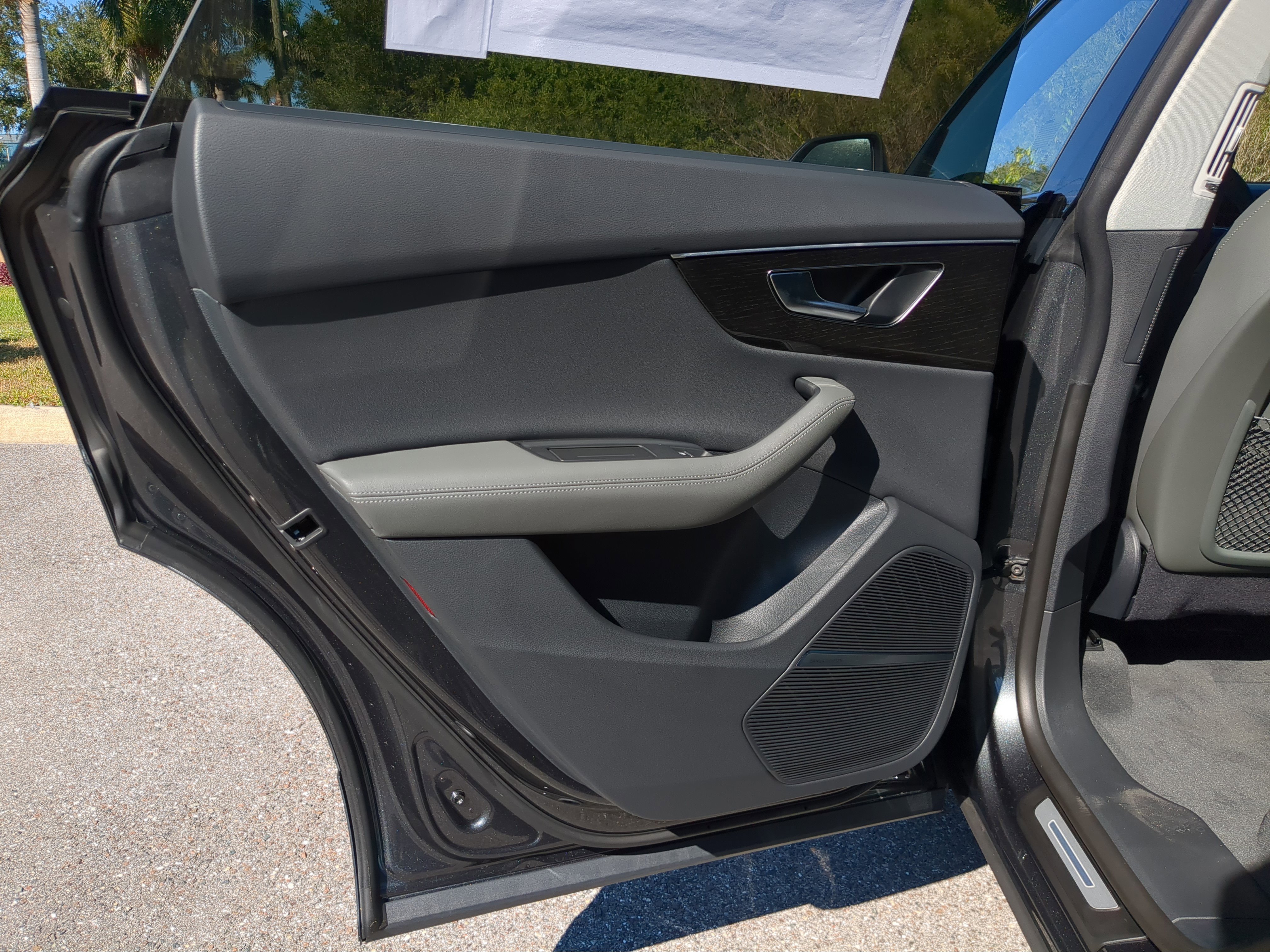 New 2026 Audi Q8 Premium Plus image 15