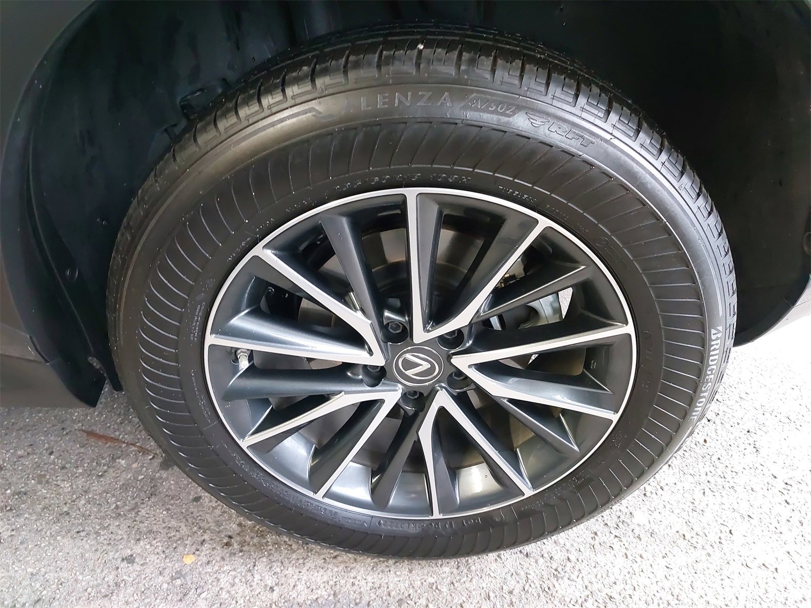 Used 2022 Lexus NX 350h AWD image 39