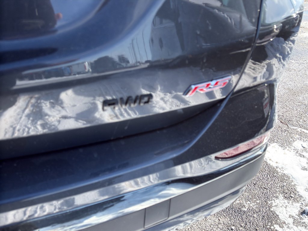 Used 2022 Chevrolet Equinox RS image 8