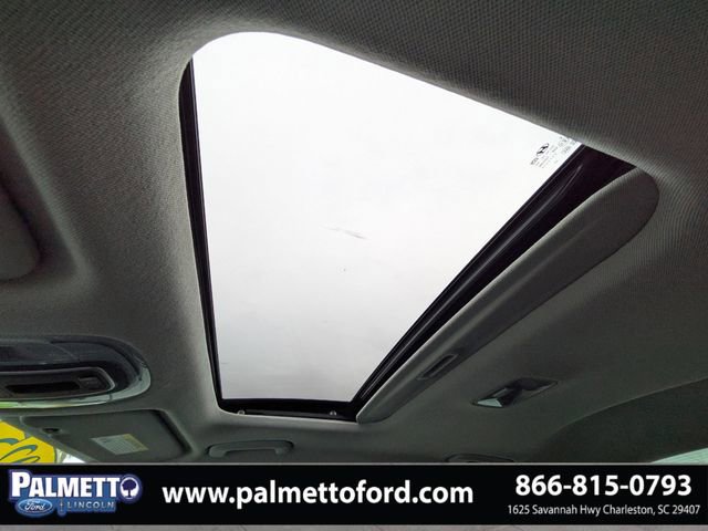Used 2025 Hyundai Elantra Limited FWD image 20