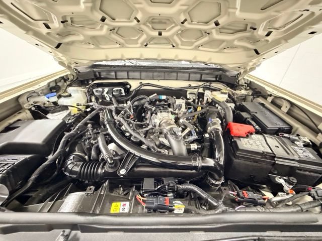Used 2025 Ford Bronco Badlands w/ Sasquatch Package AWD/4WD image 29