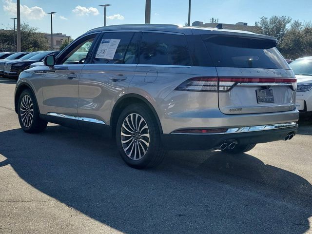 Used 2021 Lincoln Aviator Reserve image 4
