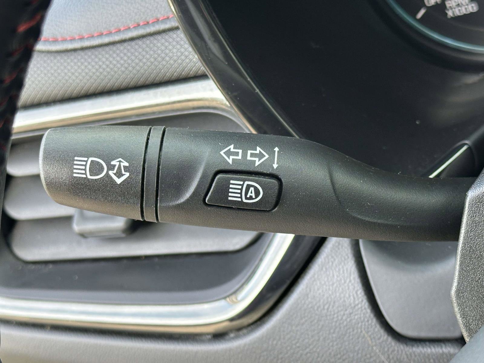 Used 2022 Chevrolet Equinox RS image 22