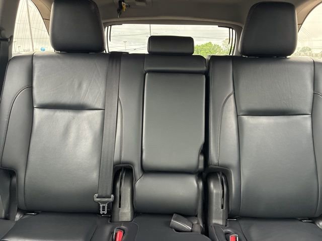 Used 2019 Toyota Highlander XLE AWD/4WD image 45