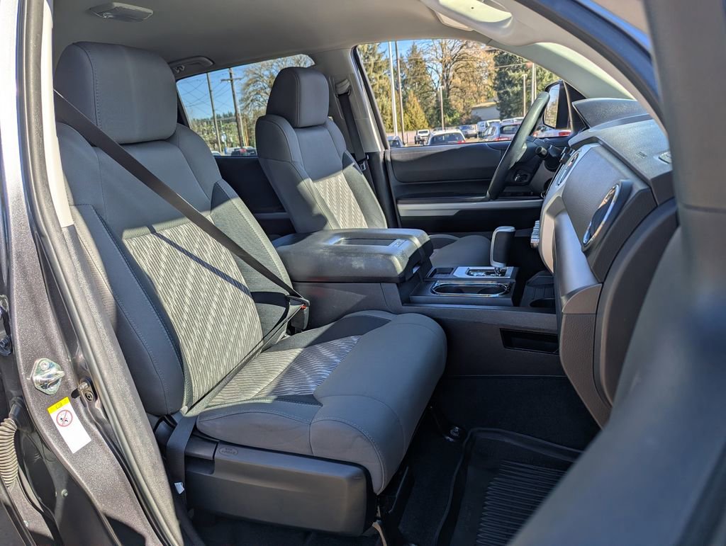 Used 2018 Toyota Tundra SR5 w/ TRD Off Road Package image 34