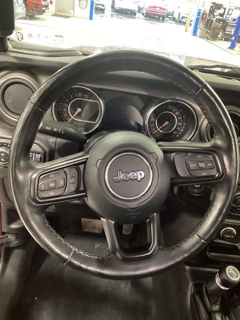Used 2022 Jeep Gladiator Sport image 9
