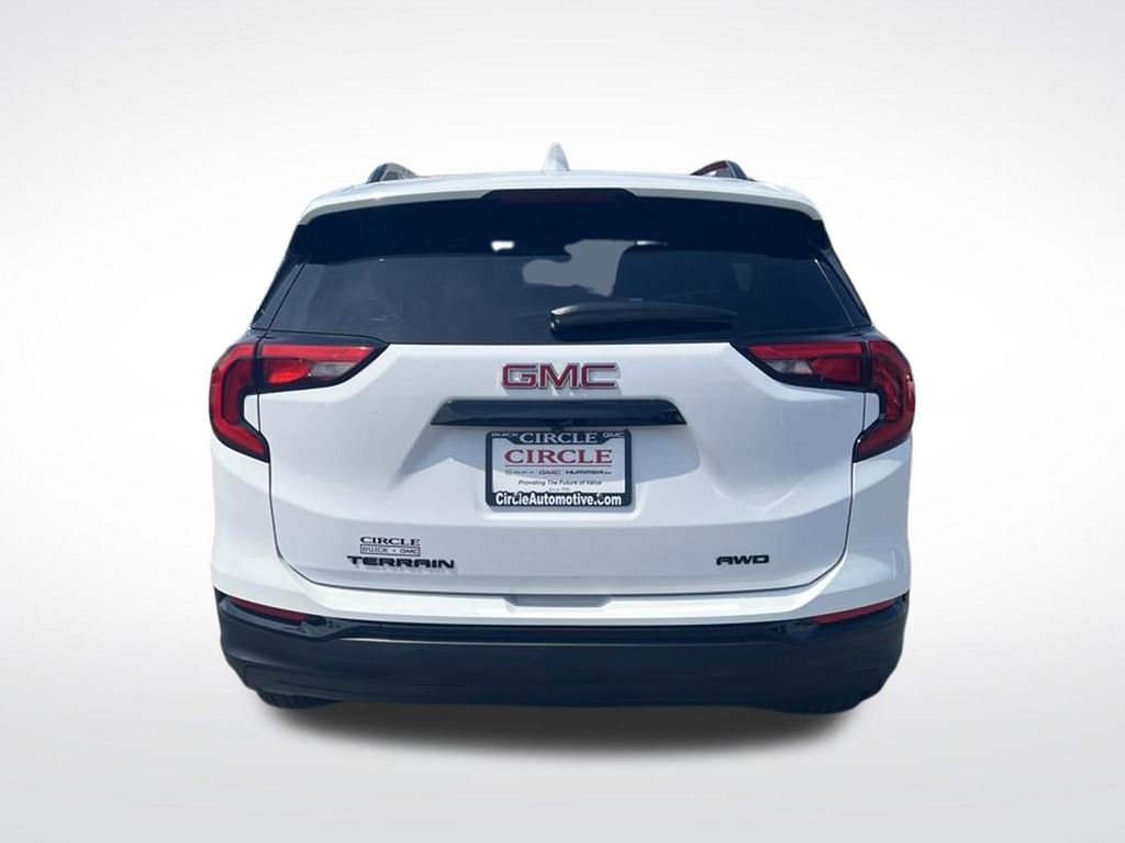 Used 2021 GMC Terrain SLE w/ Elevation Edition AWD/4WD image 4