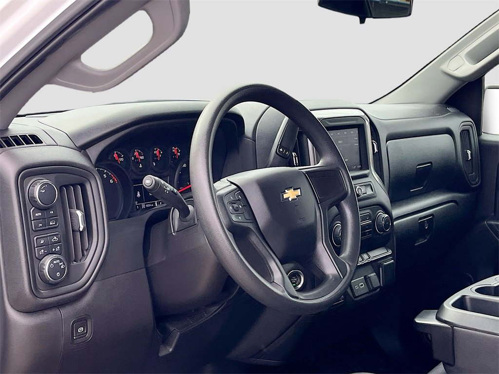 Used 2024 Chevrolet Silverado 1500 W/T w/ WT Value Package image 9