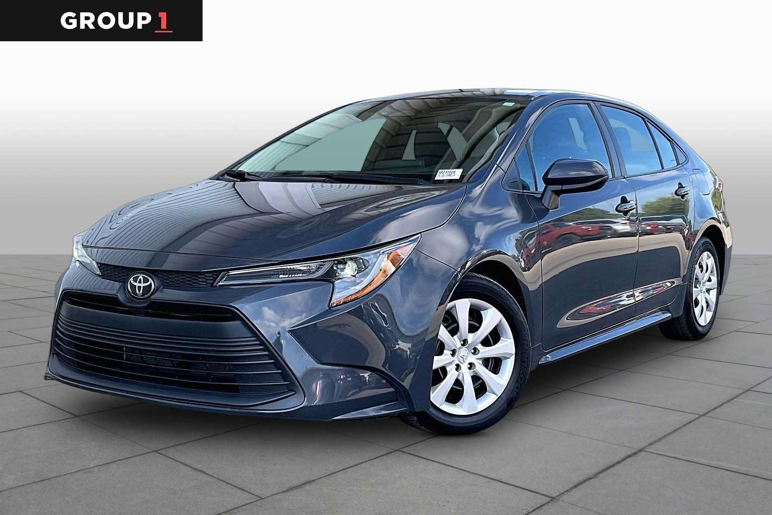 Used 2025 Toyota Corolla LE