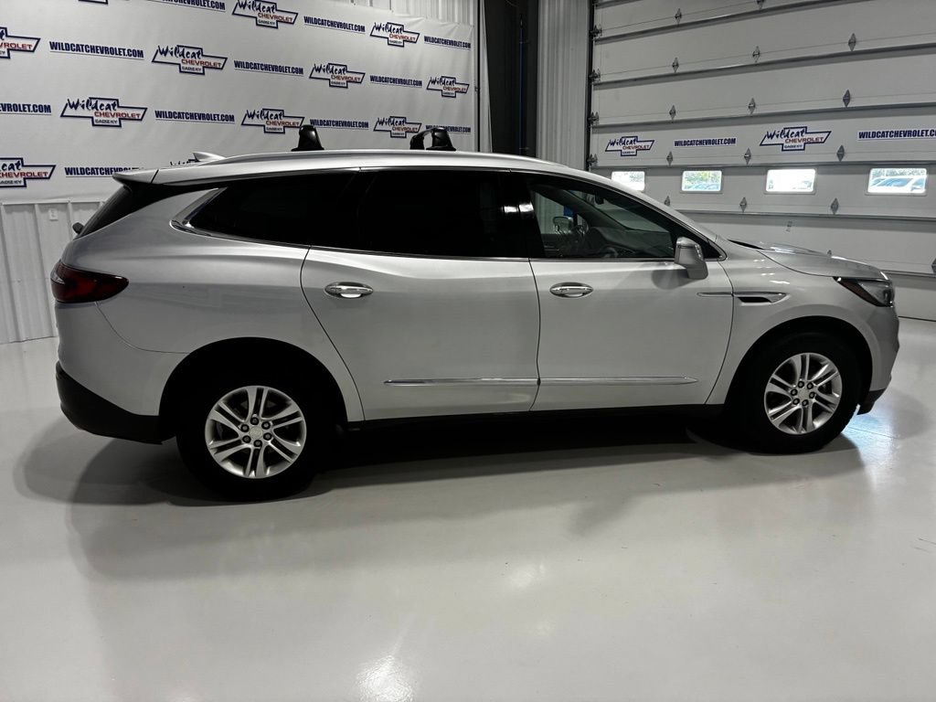 Used 2019 Buick Enclave Essence FWD image 9
