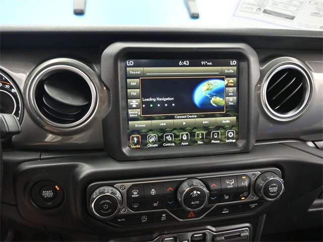 Used 2021 Jeep Gladiator Overland image 34