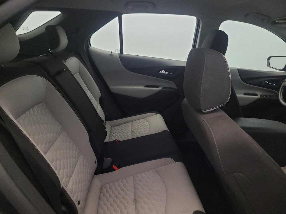 Used 2019 Chevrolet Equinox LS FWD image 19