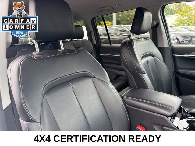 Used 2022 Jeep Grand Cherokee Limited image 27