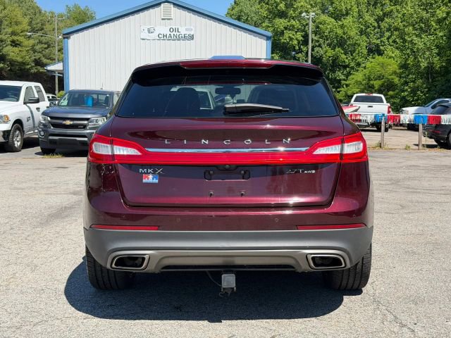 Used 2018 Lincoln MKX Reserve w/ Driver Assistance Package AWD/4WD image 4