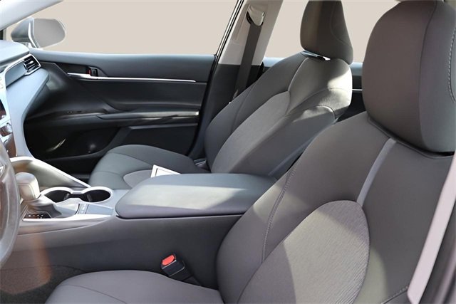Used 2024 Toyota Camry LE image 11