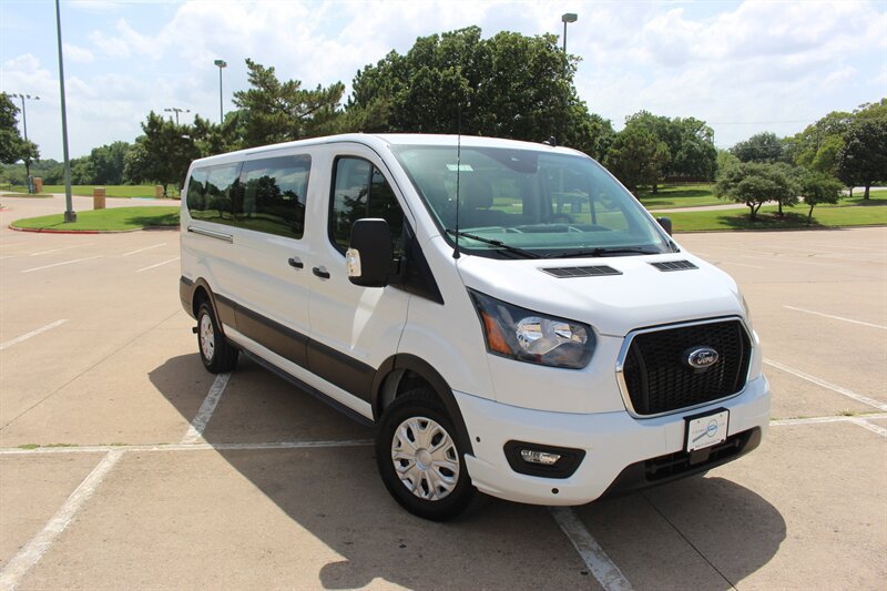 Used 2025 Ford Transit 350 XLT RWD image 6