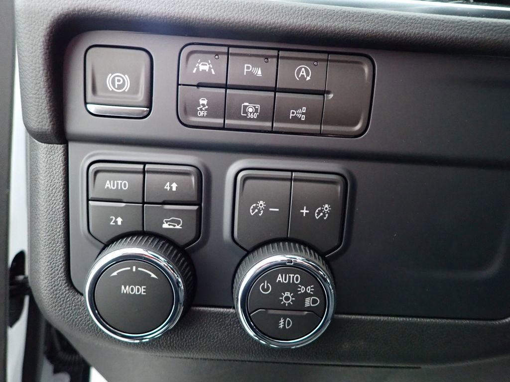 New 2026 Chevrolet Tahoe RST w/ Comfort Package image 3