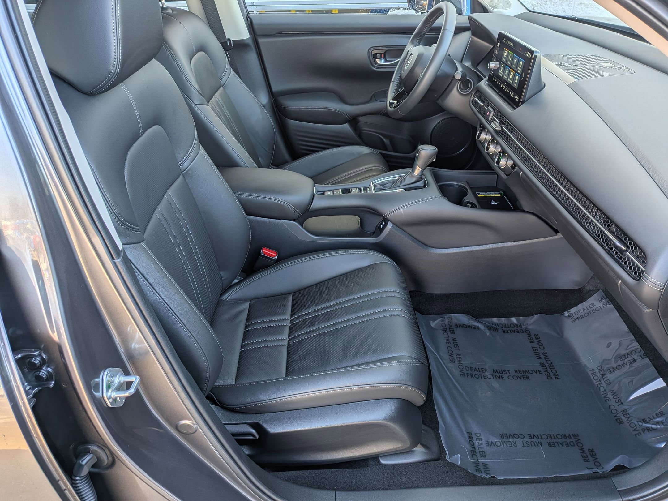 Used 2024 Honda HR-V EX-L image 30