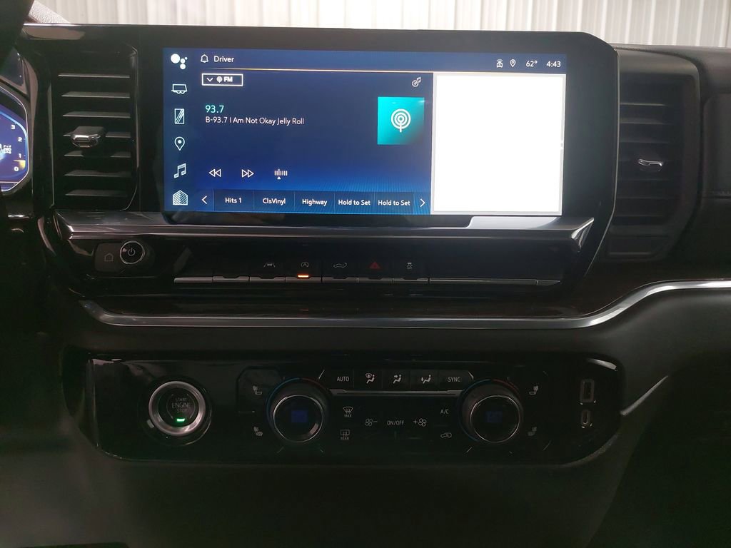 Used 2022 Chevrolet Silverado 1500 LT image 19