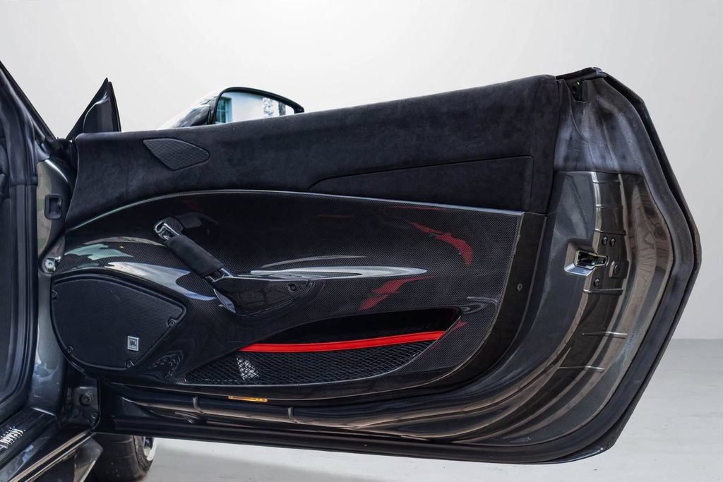Certified 2019 Ferrari 488 Pista Coupe RWD image 49