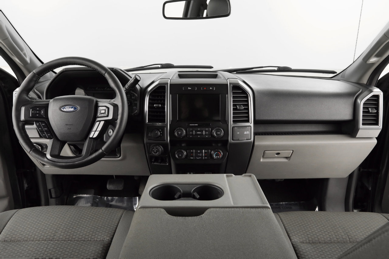 Used 2019 Ford F150 XLT w/ Equipment Group 302A Luxury image 9