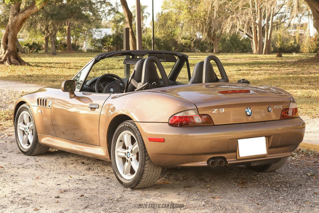 Used 2000 BMW Z3 2.5i image 6