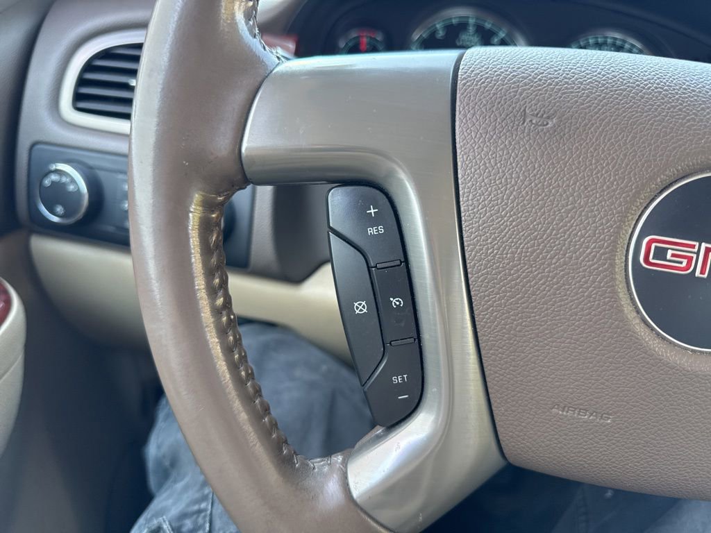 Used 2013 GMC Sierra 1500 SLT w/ SLT Convenience Package AWD/4WD image 16