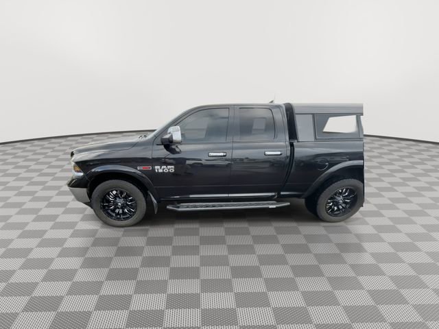 Used 2017 RAM 1500 Laramie w/ Convenience Group AWD/4WD image 4