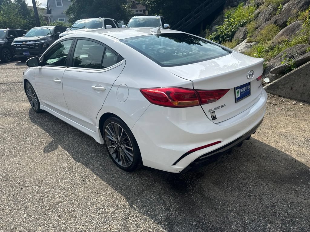 Used 2017 Hyundai Elantra Sport w/ Sport Premium Package 06 FWD image 4