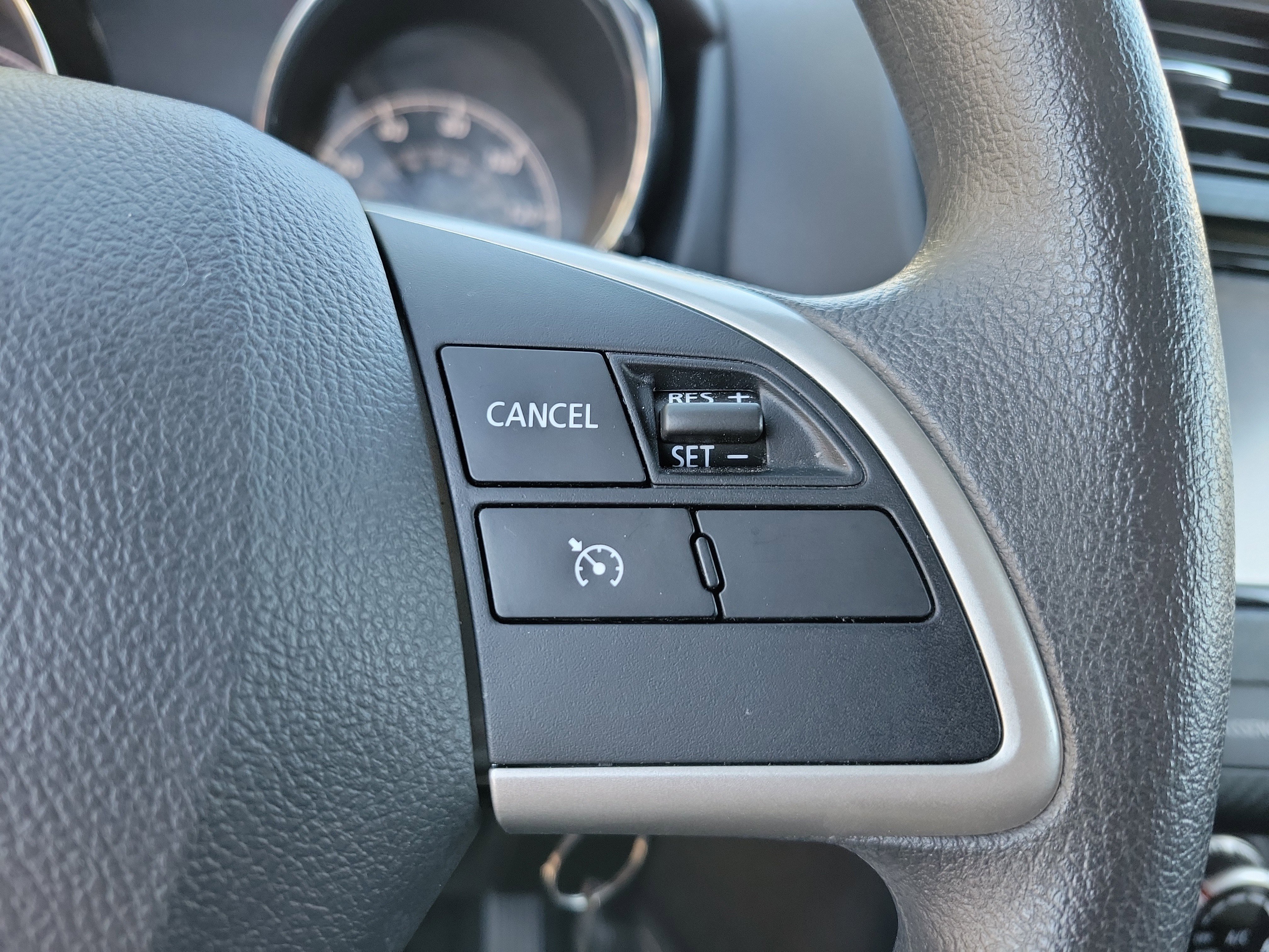 Used 2025 Mitsubishi Outlander Sport SE image 18