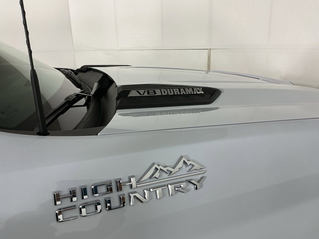 New 2026 Chevrolet Silverado 2500 High Country w/ High Country Premium Package image 17