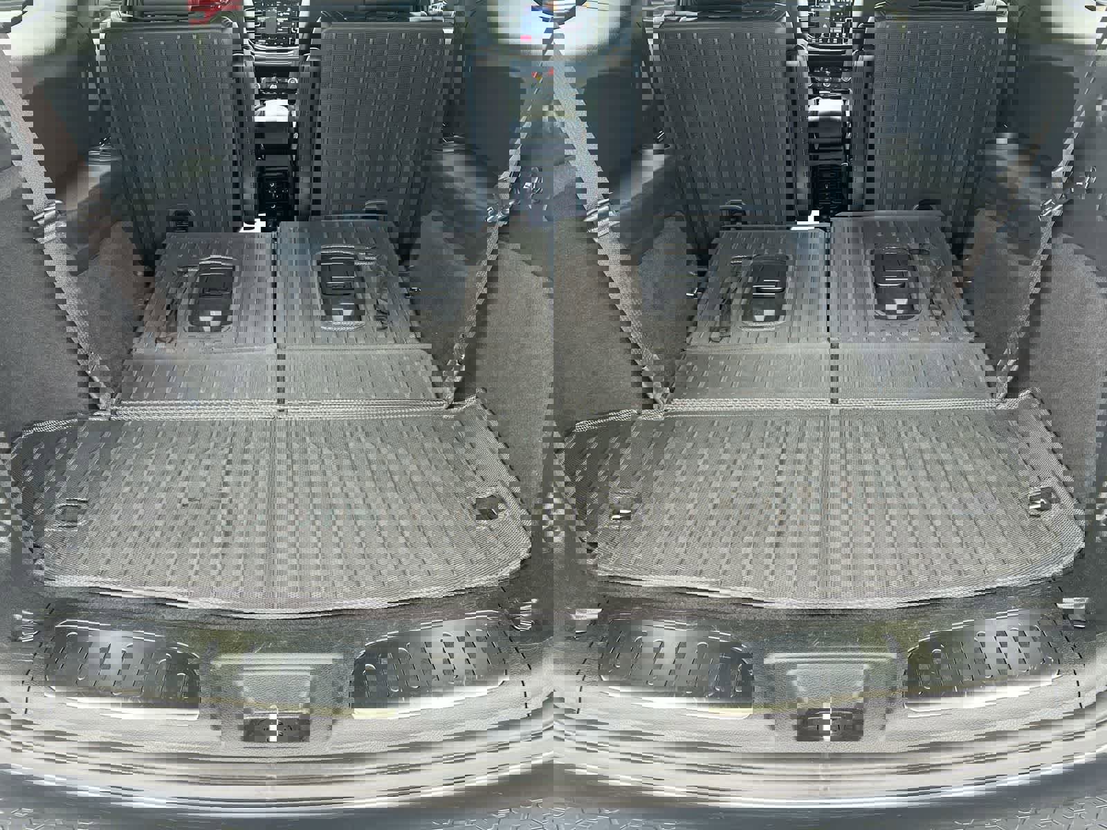 Used 2021 Dodge Durango R/T w/ Blacktop Package image 33