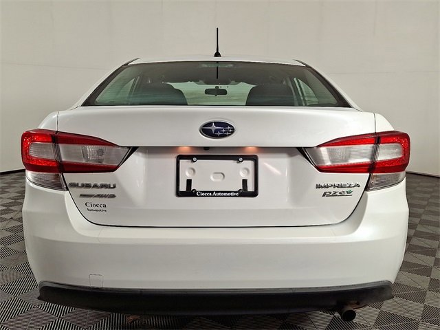 Used 2017 Subaru Impreza 2.0i image 8