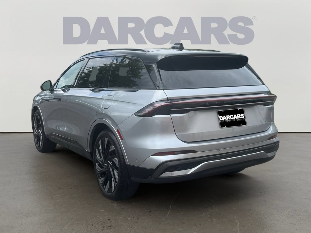 Used 2024 Lincoln Nautilus Reserve w/ Equipment Group 202A AWD/4WD image 5