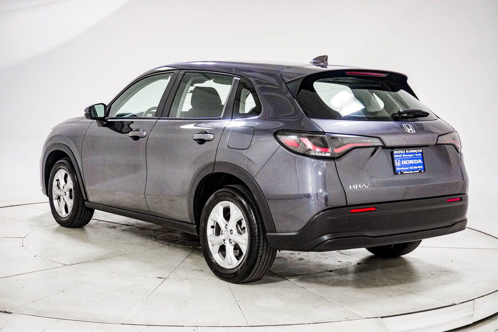 Used 2023 Honda HR-V LX image 6
