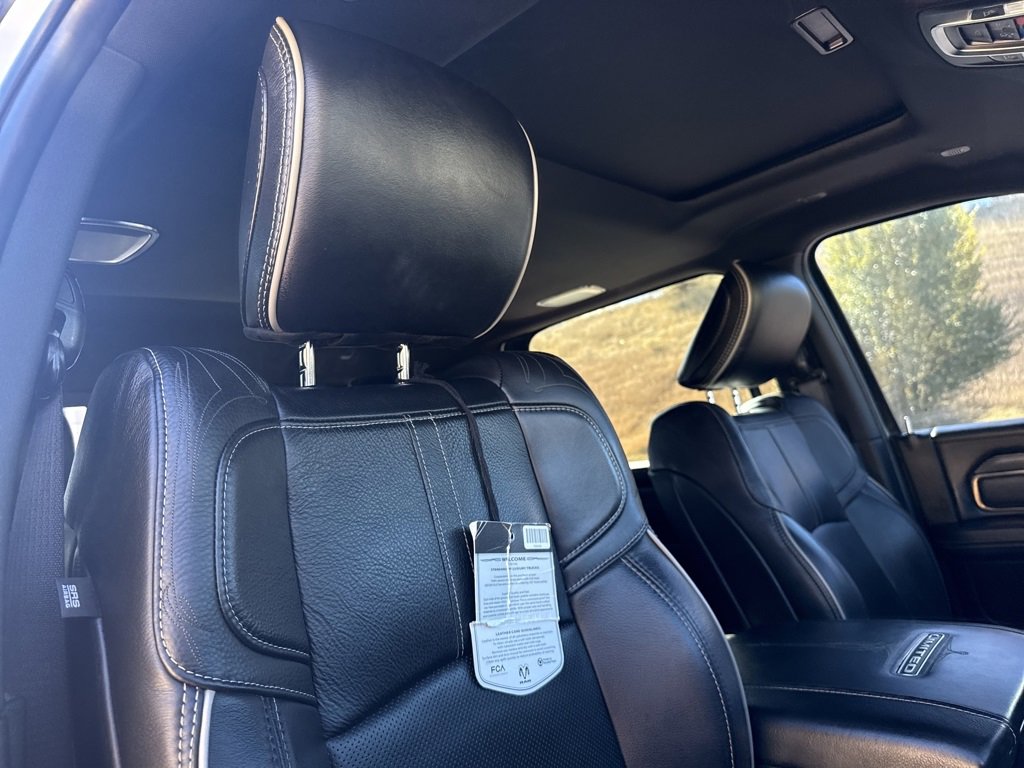 Used 2019 RAM 3500 Limited image 26