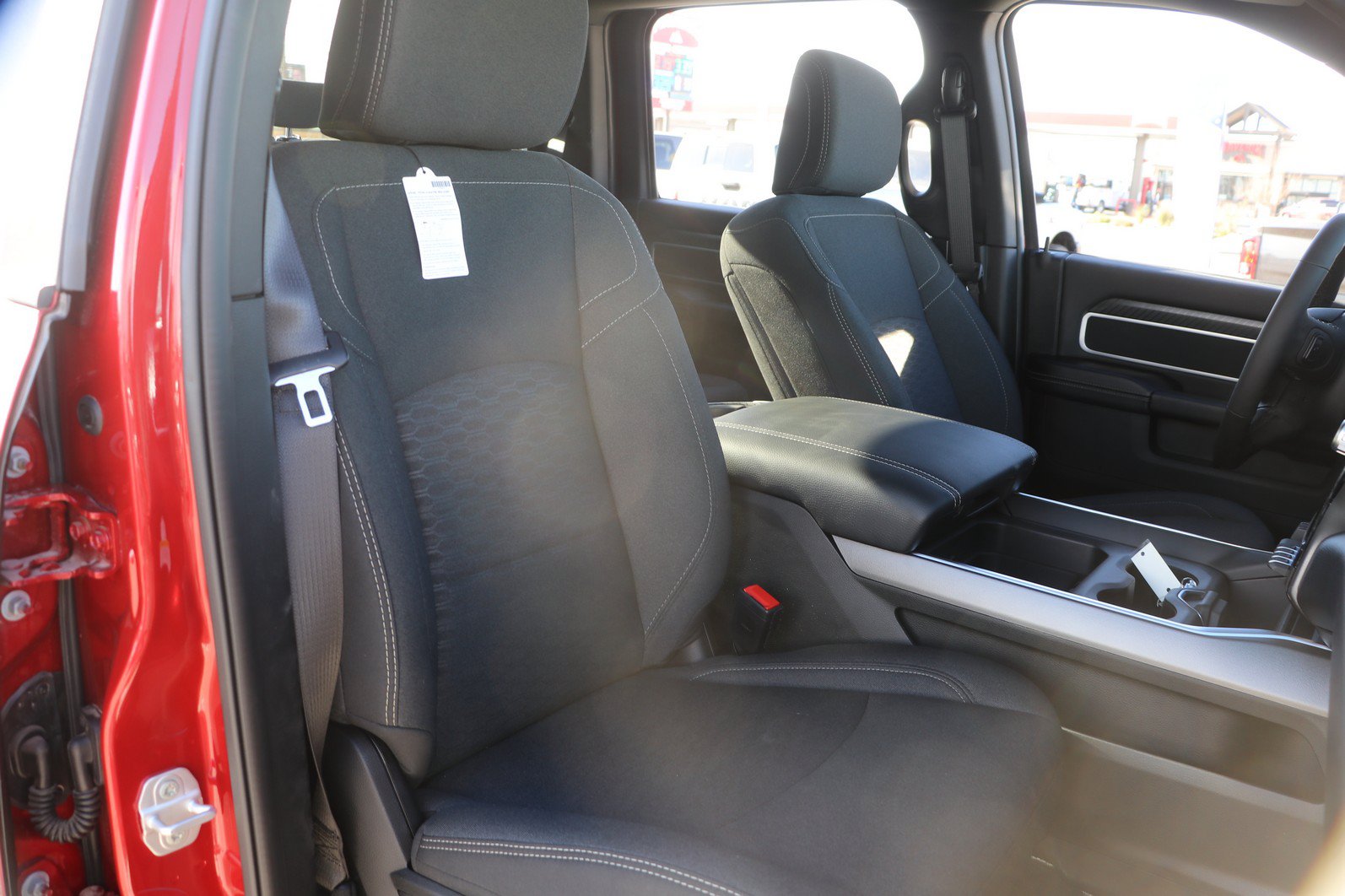 New 2026 RAM 2500 Big Horn AWD/4WD image 32