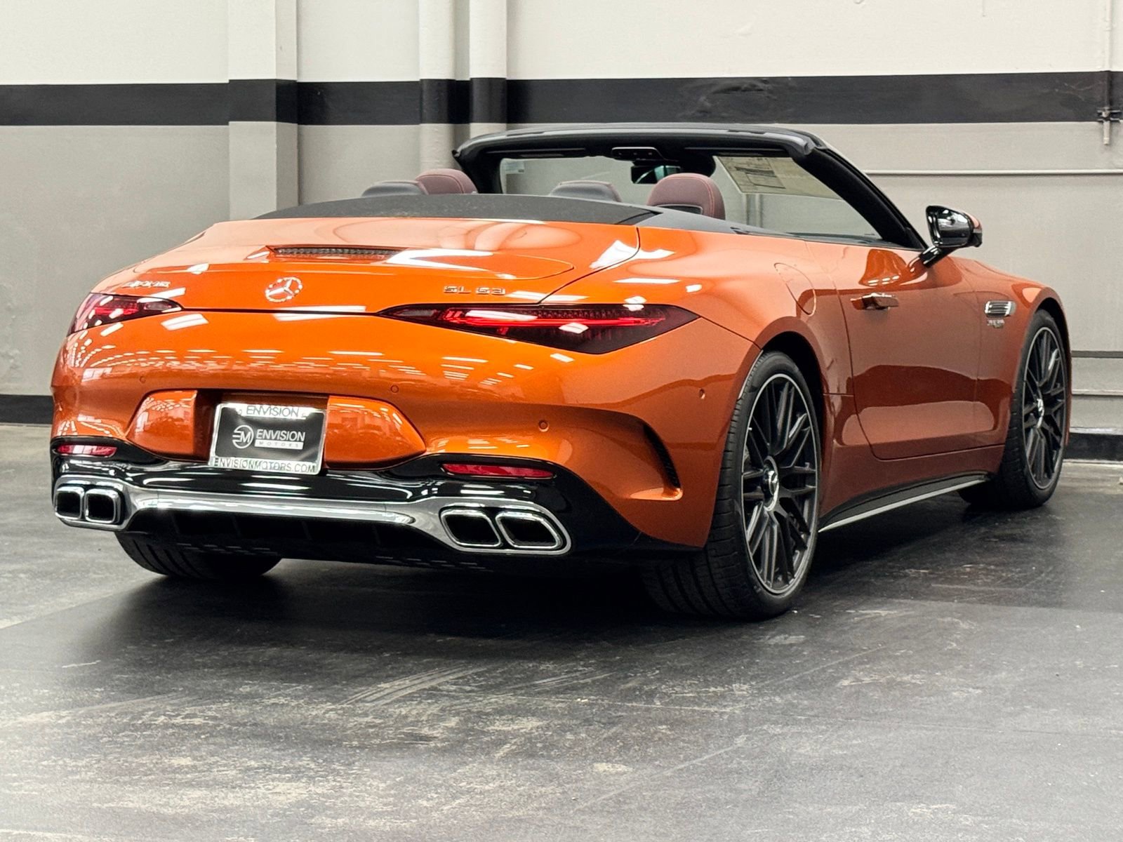 Used 2024 Mercedes-Benz SL 63 AMG 4MATIC image 14