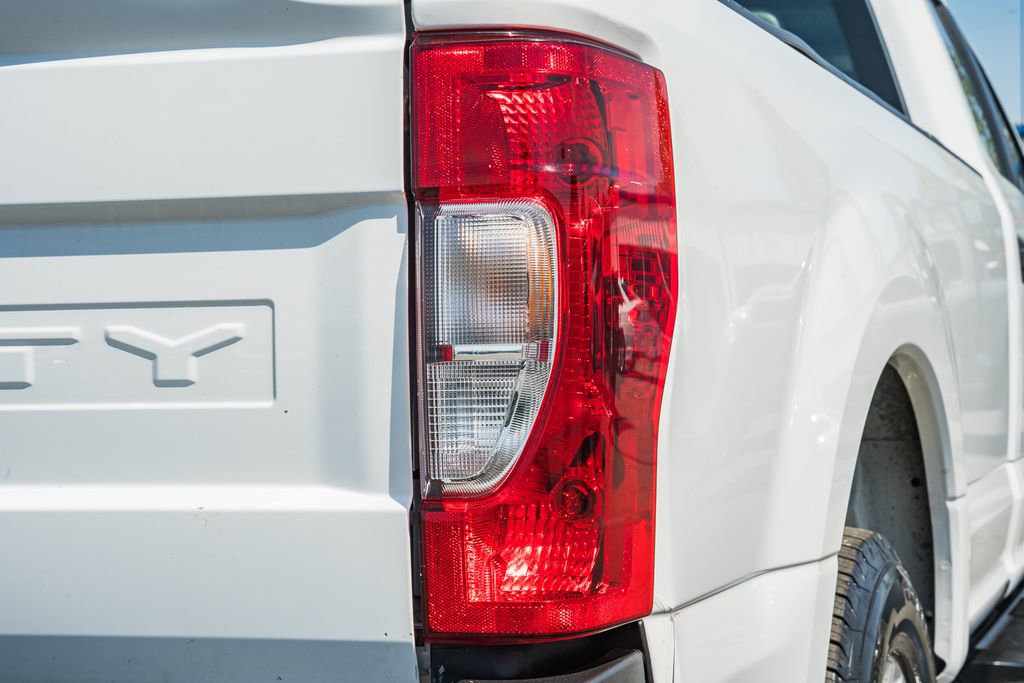 Used 2021 Ford F250 XL w/ STX Appearance Package RWD image 9