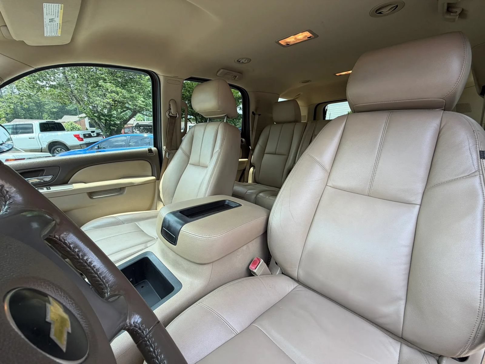 Used 2012 Chevrolet Tahoe LT w/ Suspension Package, Off-Road AWD/4WD image 10