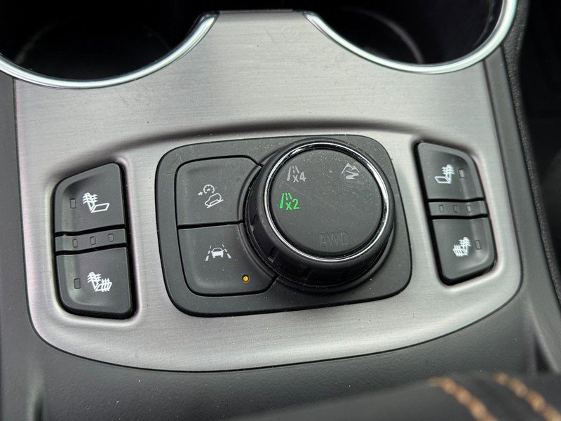 Used 2024 GMC Terrain AT4 w/ LPO, Floor Liner Package image 24