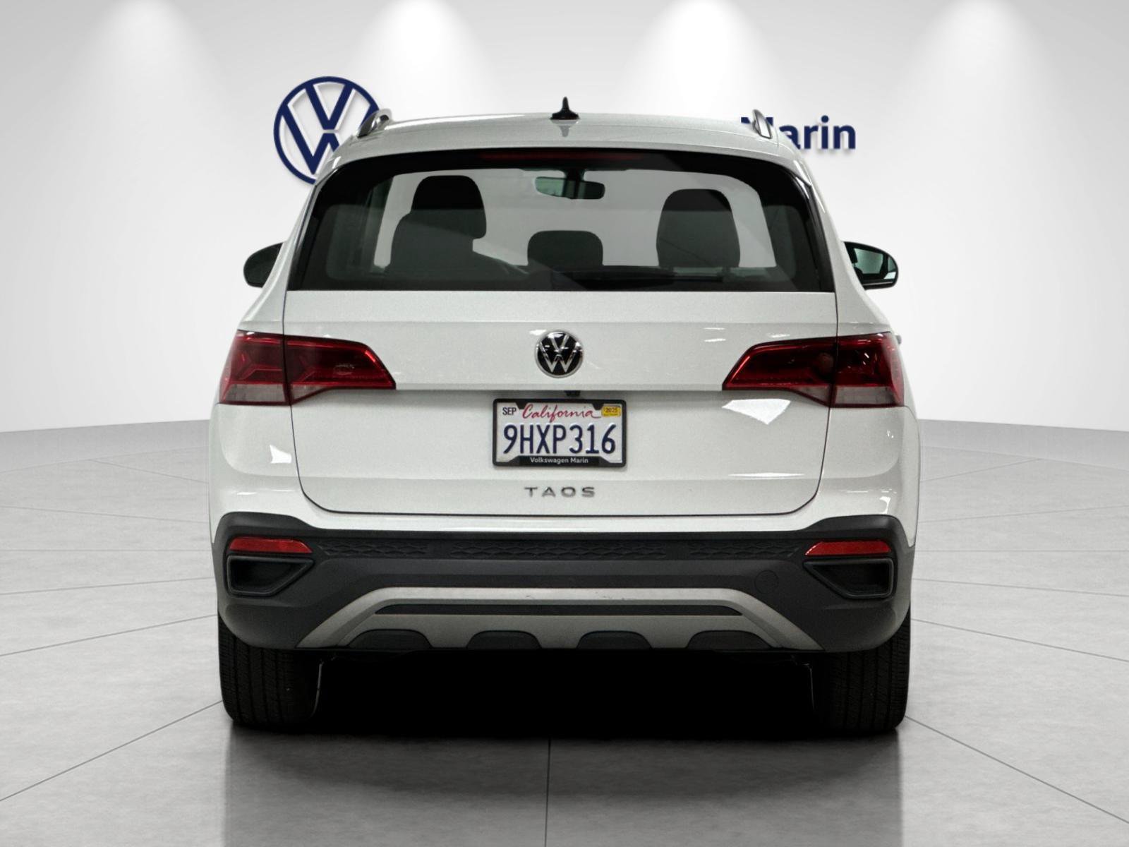 Used 2023 Volkswagen Taos S FWD image 4